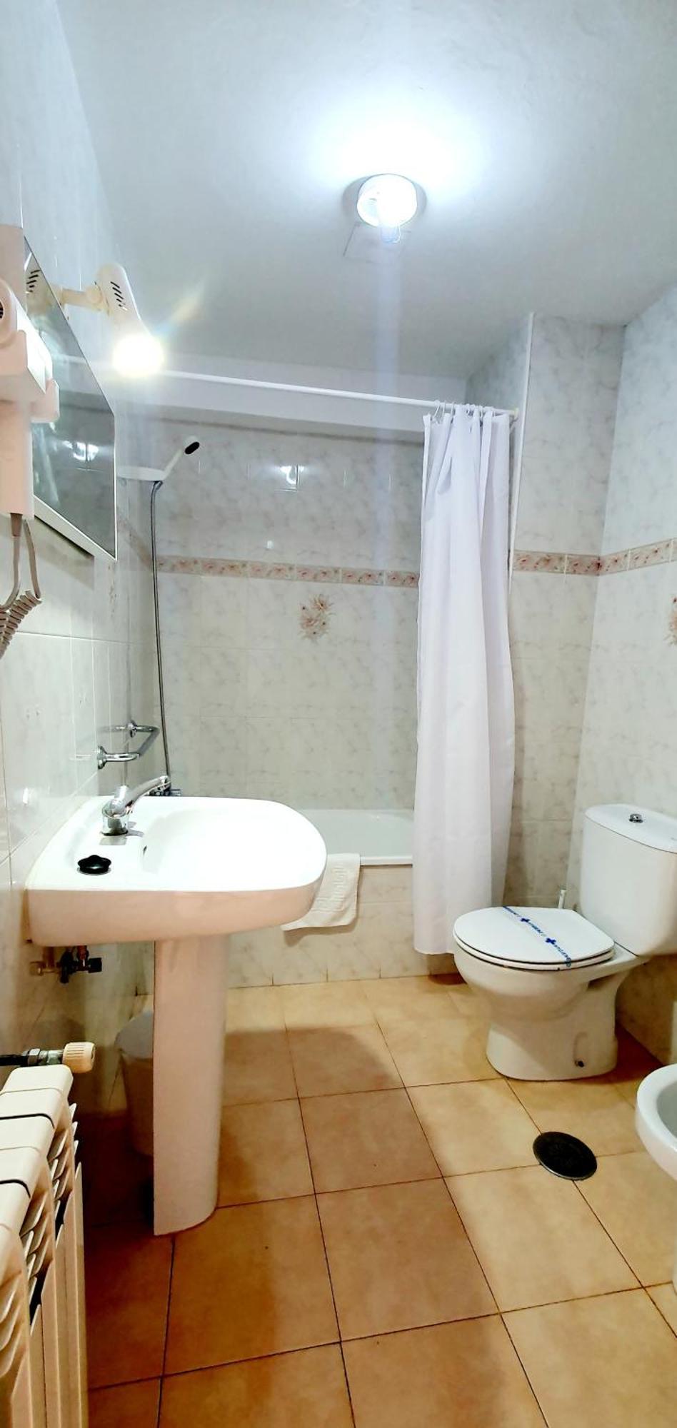 Отель Sidreria La Casa Abajo Ля Франка Экстерьер фото